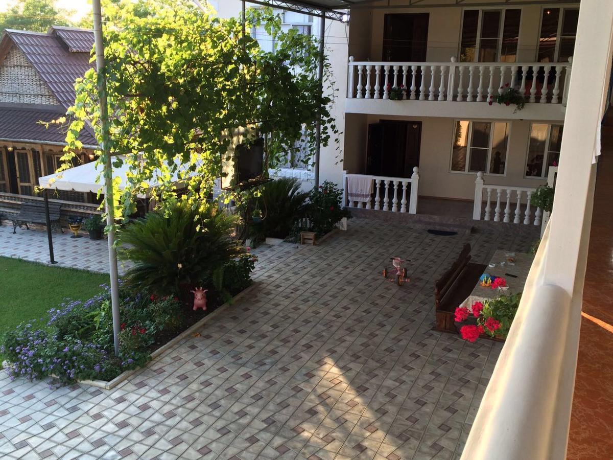 Guest House Liel 수쿰 외부 사진